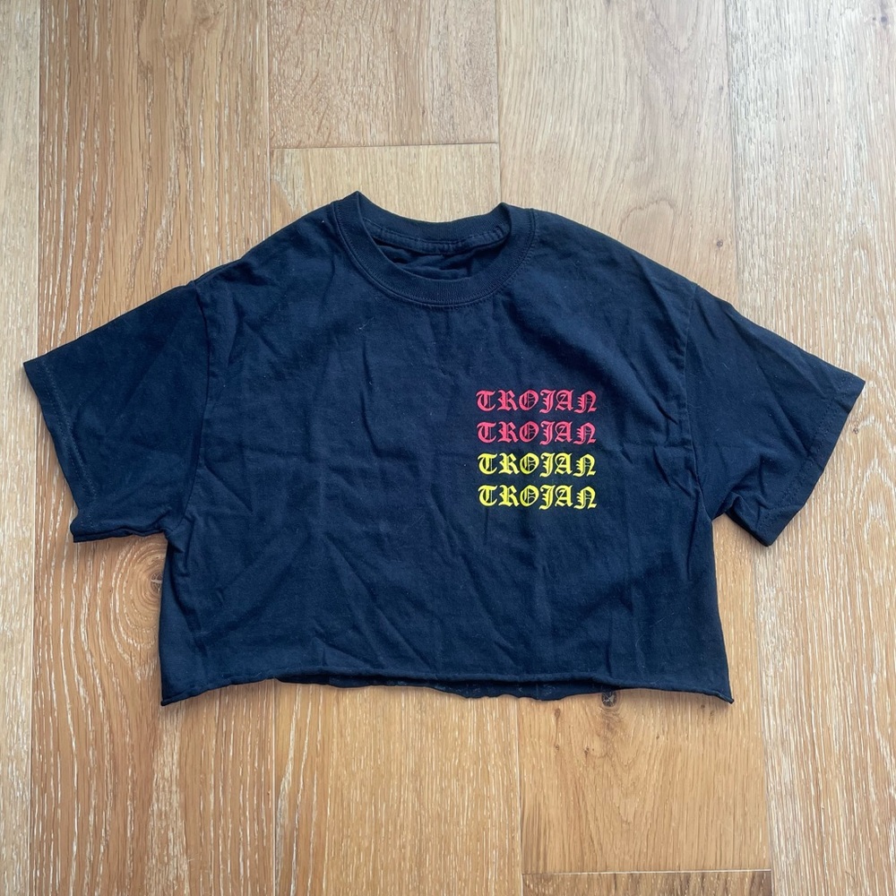 USC Trojans Cropped Tee
